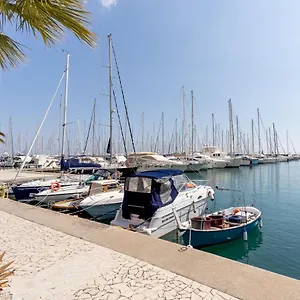 Appartamento Aregai Marina Exclusive Seaside, Santo Stefano al Mare